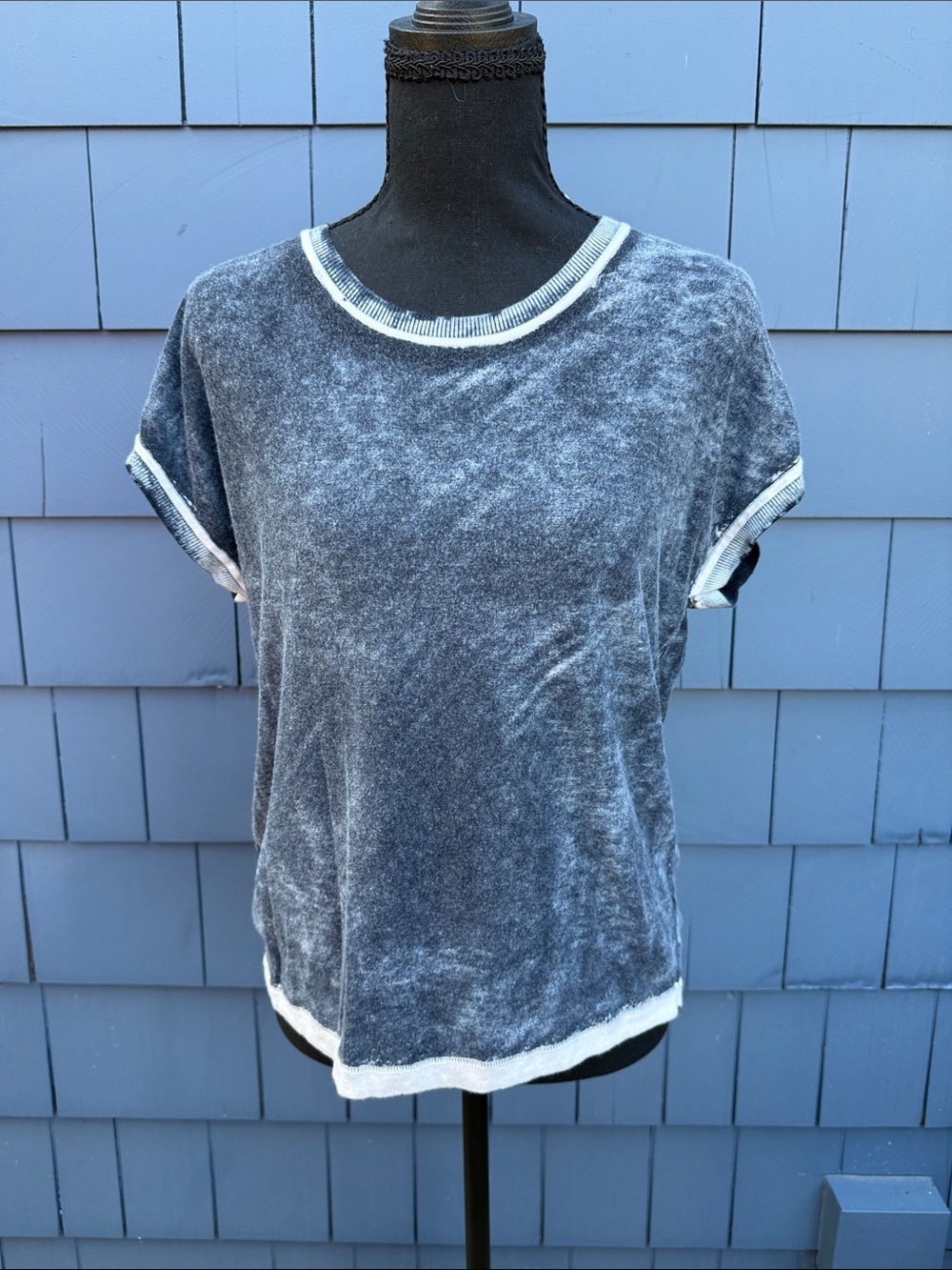 Kokun cashmere bamboo Navy Short Sleeve knit top shirt